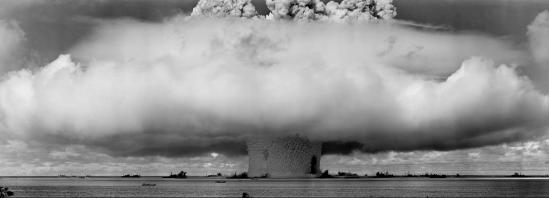 nuclear-bomb-panorama-xpost-from-pics-.gif